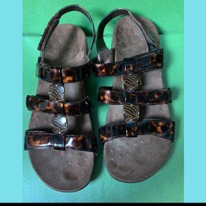 Vionic Amber Tortoise Leather Adjustable Sandal